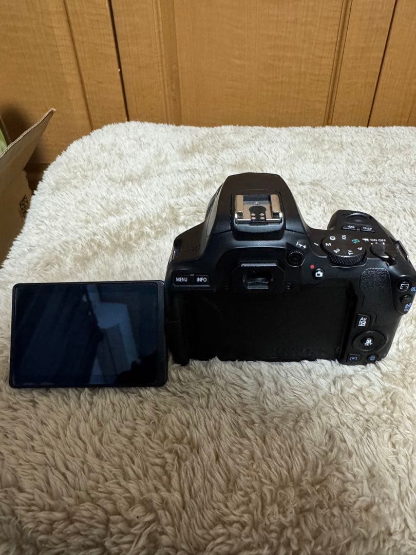 abc Canon EOS Kiss X10 ダブルレンズキット