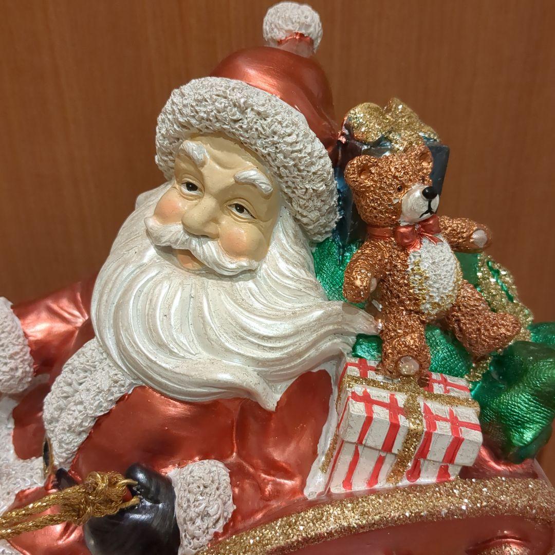 クリスマス　サンタと2頭のトナカイのソリ