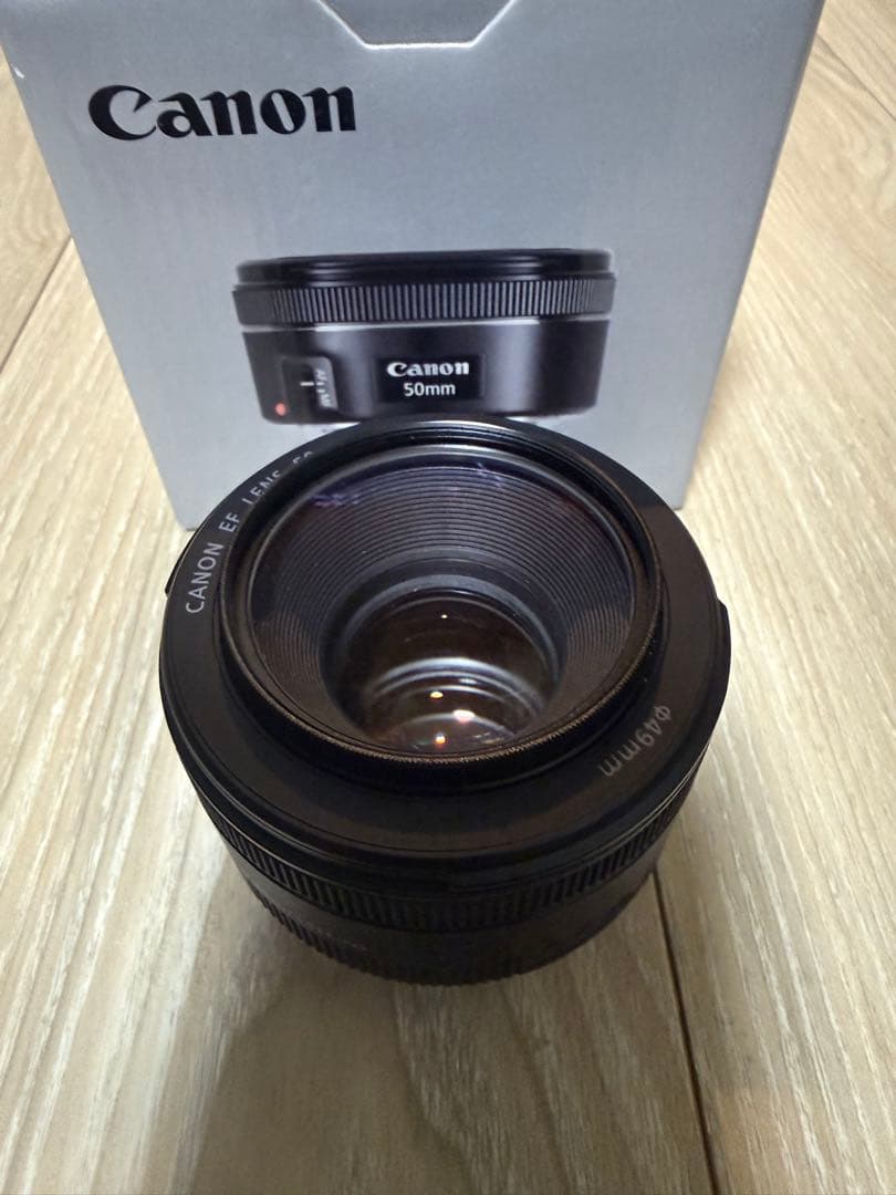 Canon EF 50mm f/1.8 STM レンズ
