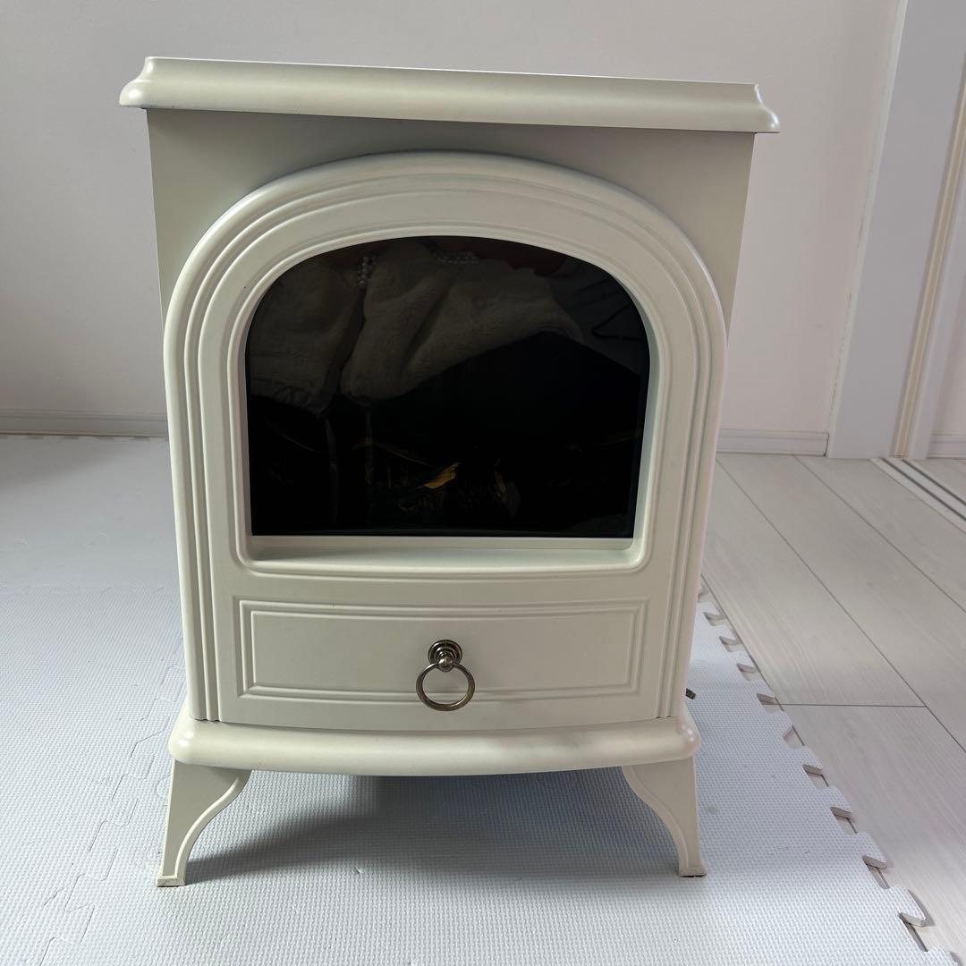 暖炉型ファンヒーター