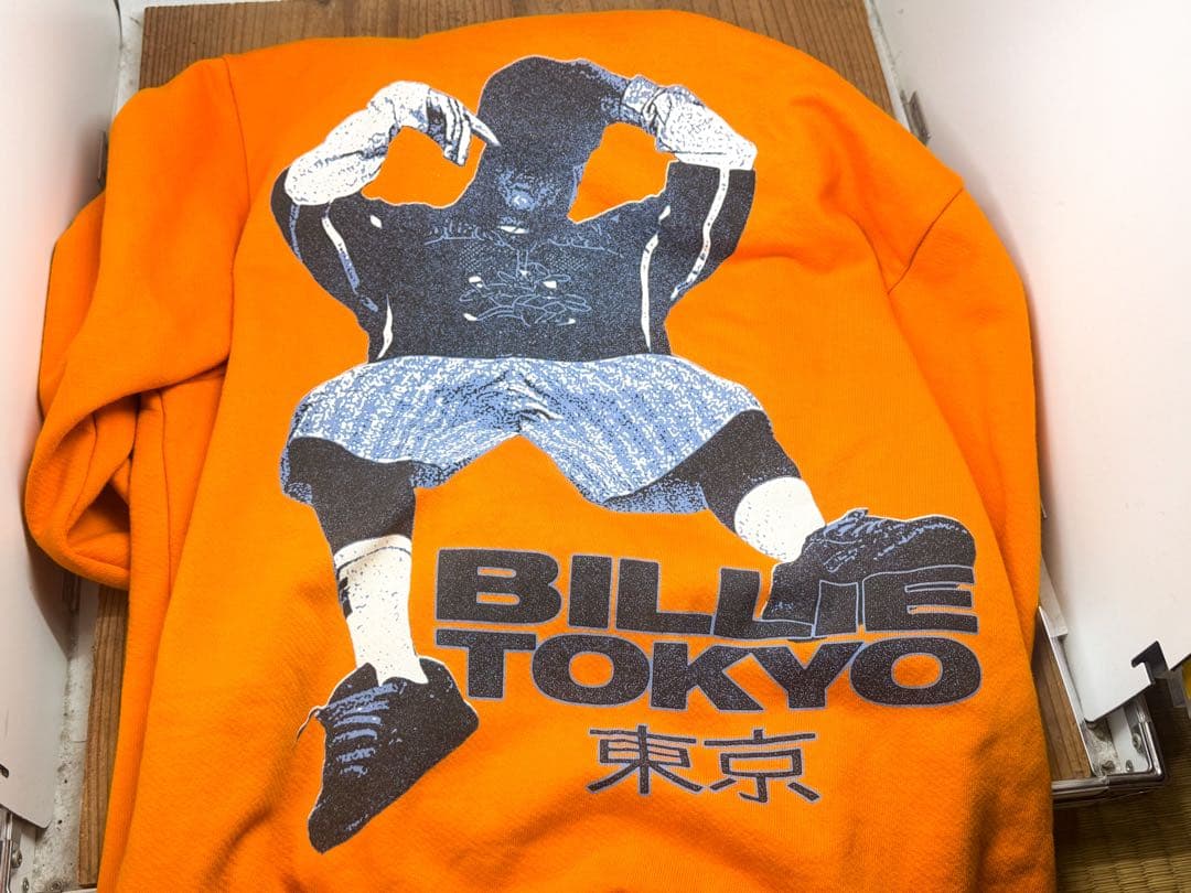 ビリーアイリッシュ　パーカー　Mサイズ