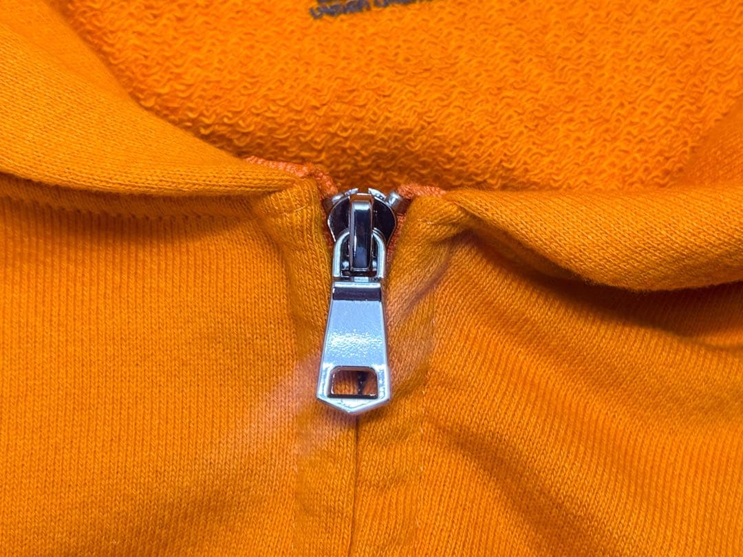 ビリーアイリッシュ　パーカー　Mサイズ