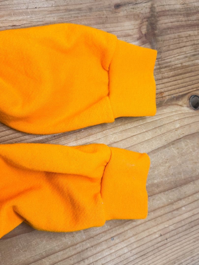 ビリーアイリッシュ　パーカー　Mサイズ