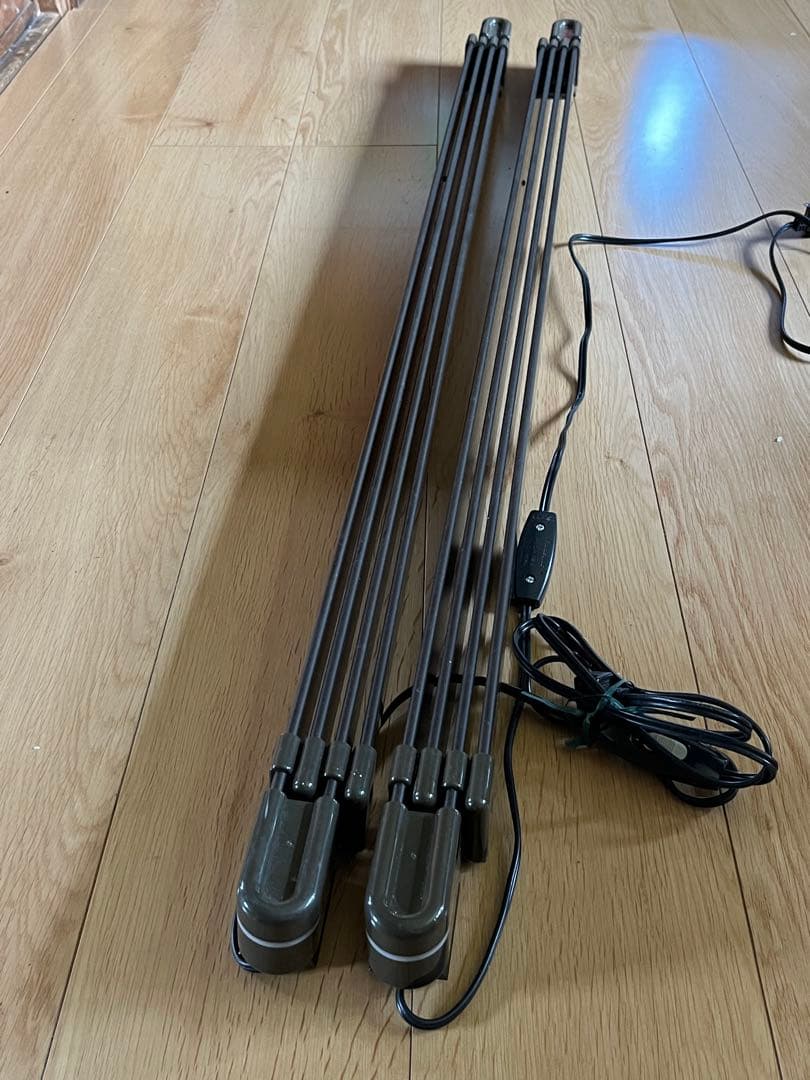 森永 ウインドーラジエーター120～190cm伸縮タイプ オリーブブラウン 2個