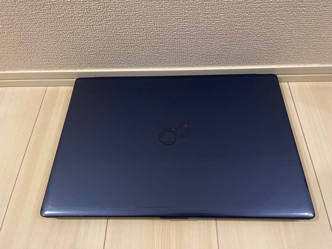 富士通 FMVA51F1LN RYZEN7-5700U 512GB Office