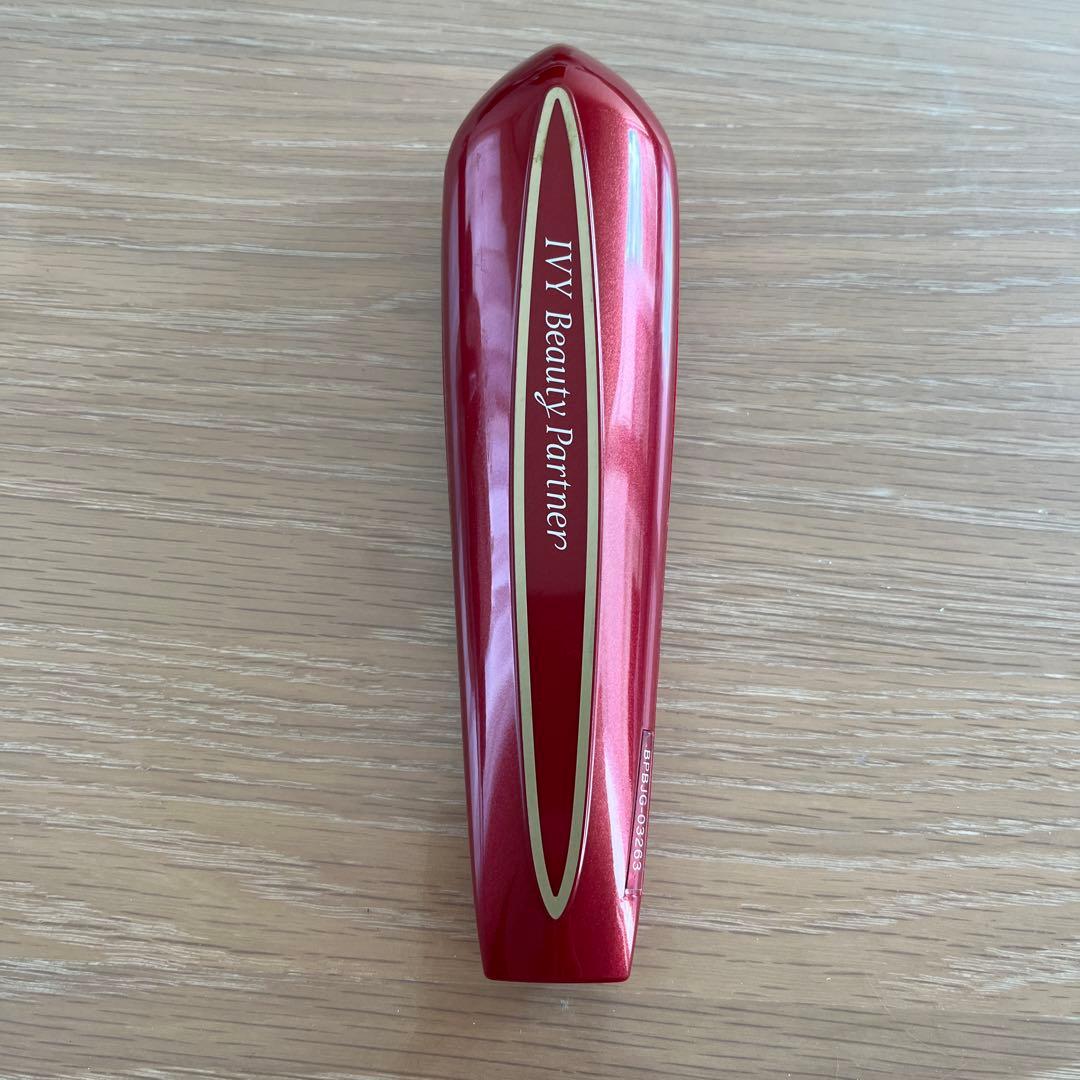 アイビー IVY Beauty Partner 美顔器 レッド