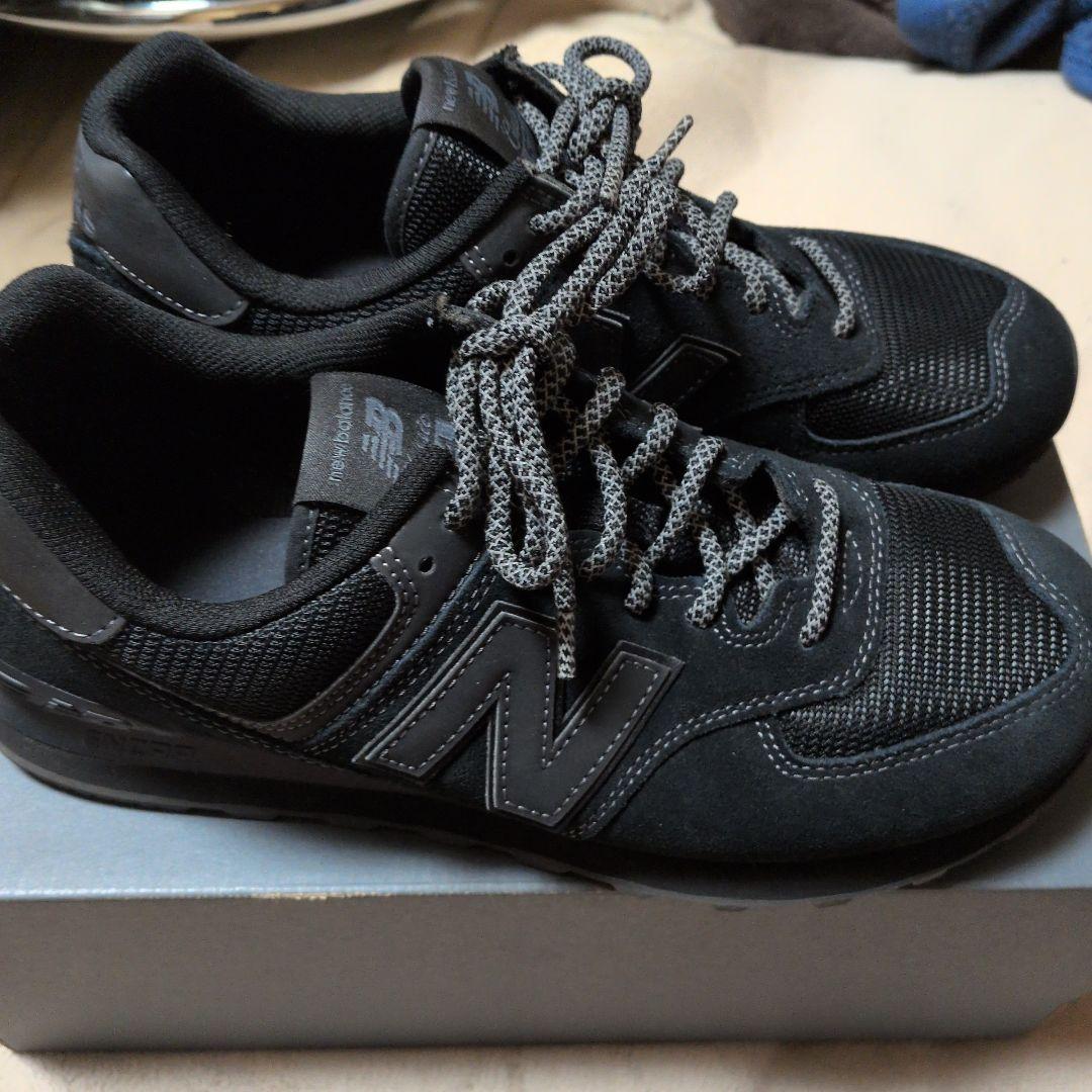 美品 New Balance 574 オールブラック スニーカー