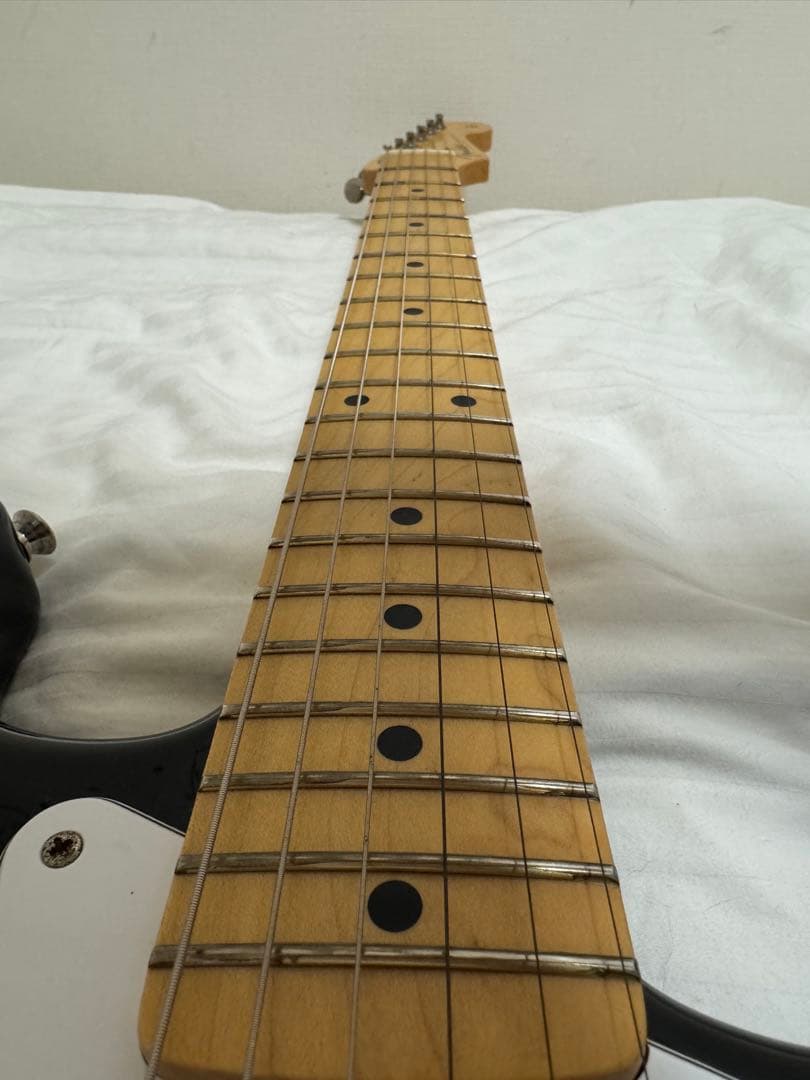 Fender Hybrid50s ストラト　Black