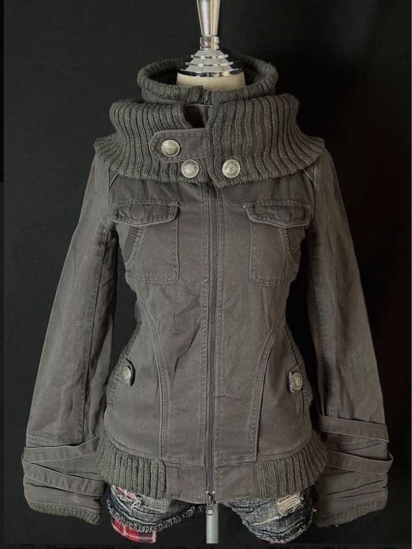 Y2Kブラックミリタリー風ジャケットニット襟付き