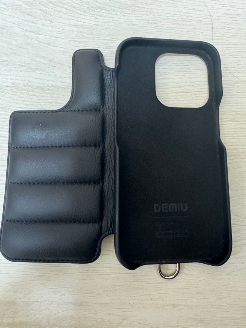 DEMIU デミュウ BALLON iPhone15Pro スマホケース