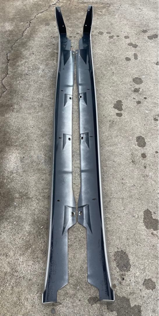 アルテッツァ左右セット　純正サイドステップ