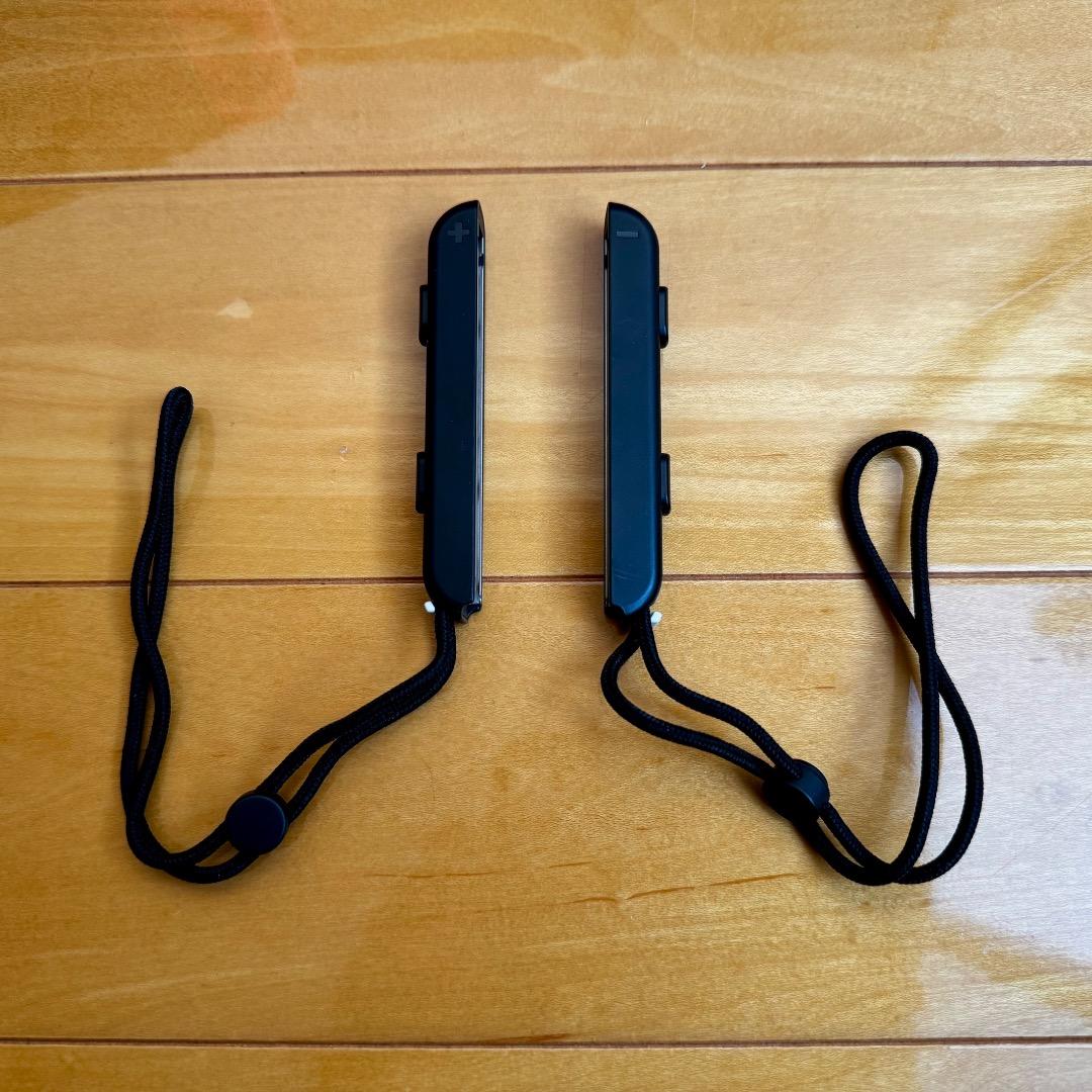 Nintendo Switch本体 ネオンブルー／レッド キャリーケース付