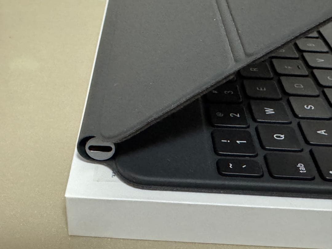 iPad 11インチ Magic Keyboard MXQU2LL/A US配列