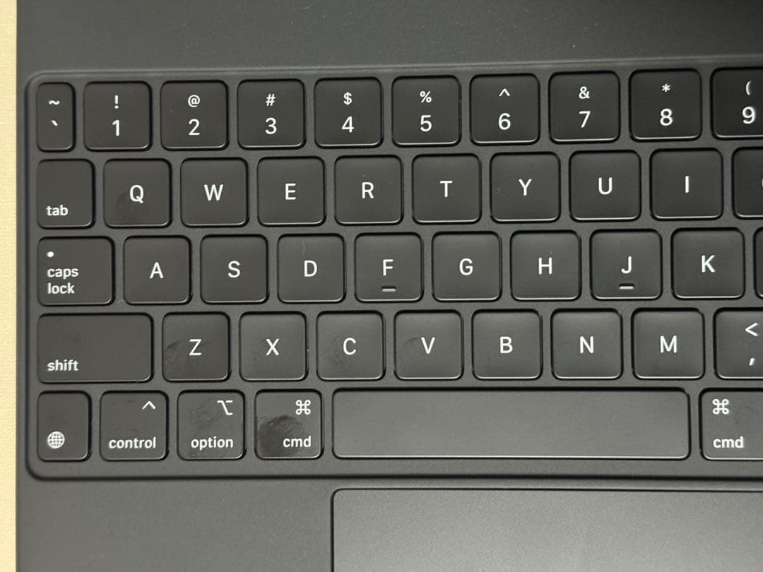 iPad 11インチ Magic Keyboard MXQU2LL/A US配列