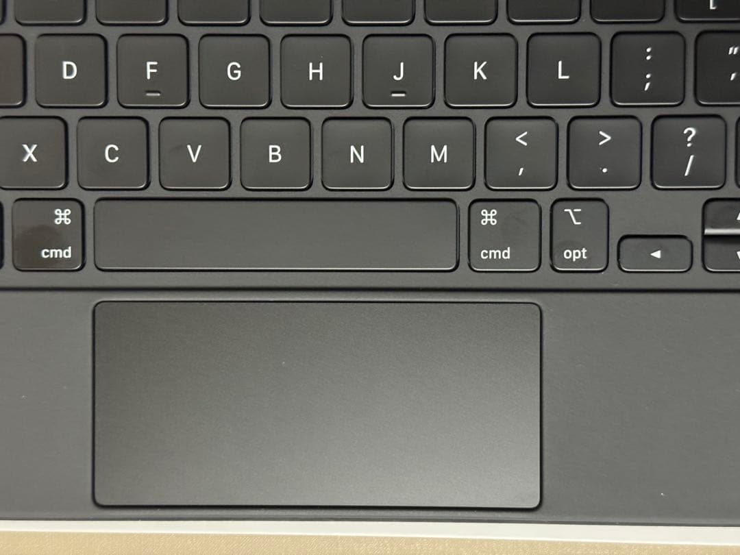 iPad 11インチ Magic Keyboard MXQU2LL/A US配列