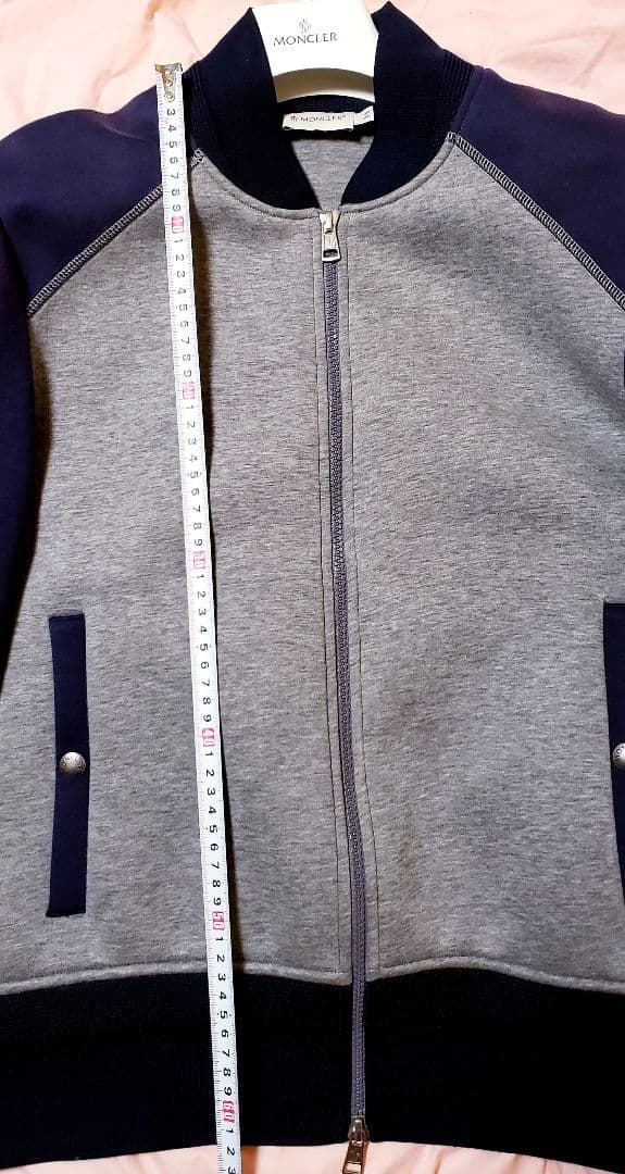 ＊くるみ＊　モンクレール　ブルゾン ジャンパー　MONCLERハンガー付