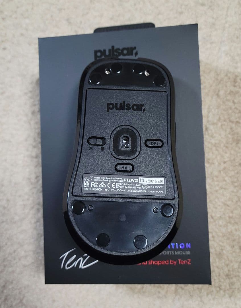 Pulsar TenZ Signature Edition ゲーミングマウス