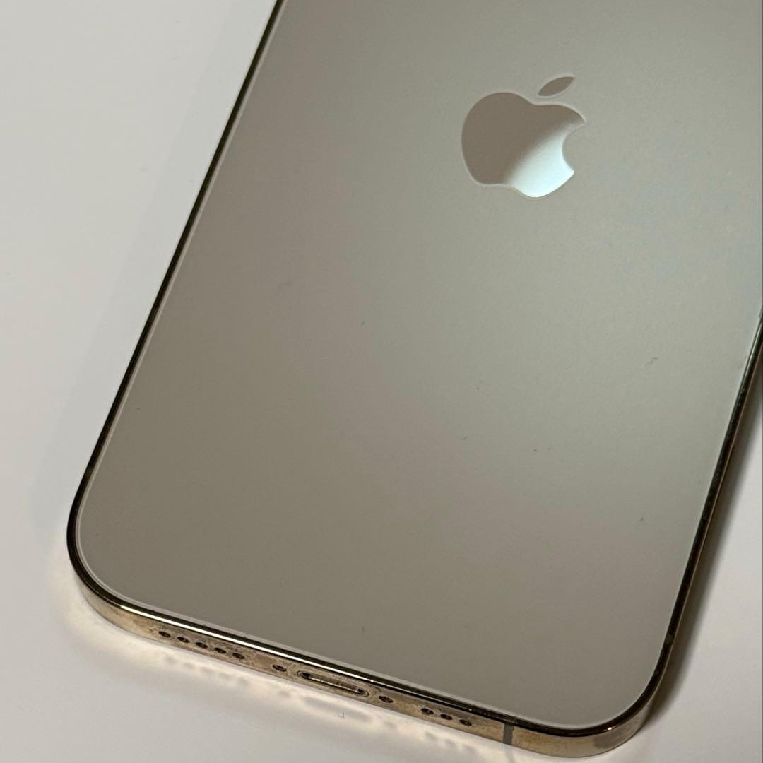 【値段交渉可】【極美品】iPhone12 Pro 128GB ゴールド 84%