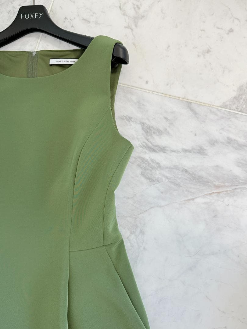 未使用級★ FOXEY/フォクシー セビリアドレス 40 SE掲載 '22年商品