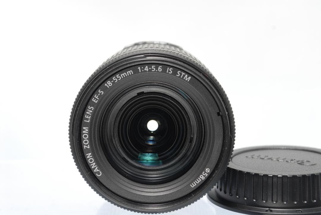 ☘️軽量✨コンパクト✨スマホ転送☘️Canon kiss X9 18-55レンズ