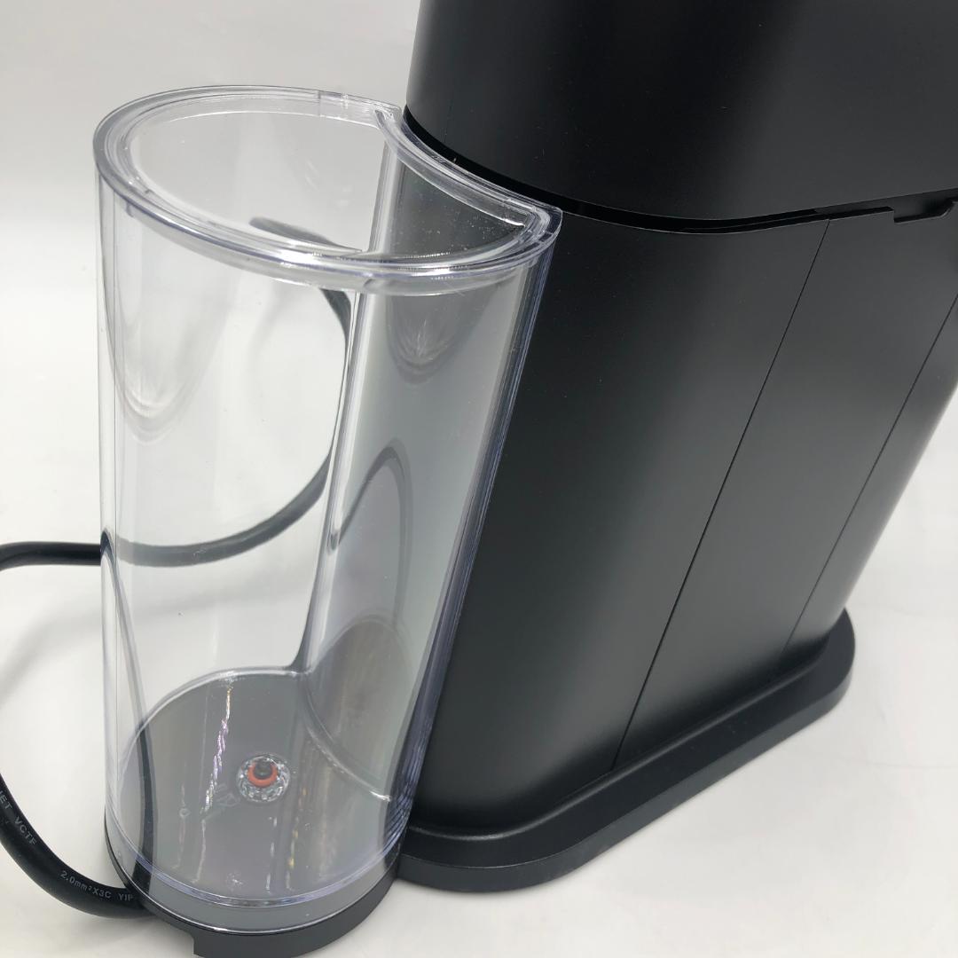 ネスプレッソ カプセル式コーヒーメーカー/Y32603-B2