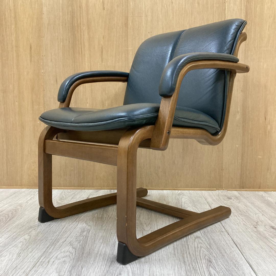 冨士ファニチア　アームチェア　一人掛けソファ　本革　B