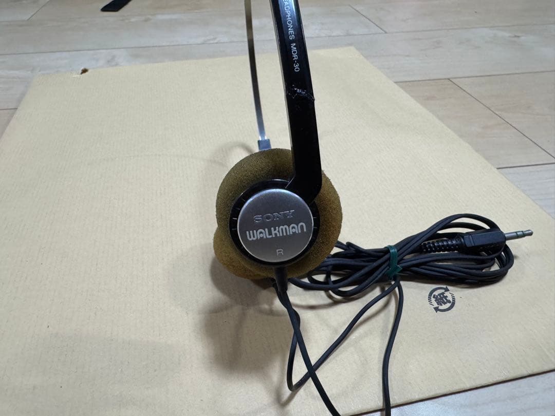 SONY WALKMAN MDR-30 ヘッドフォン　希少