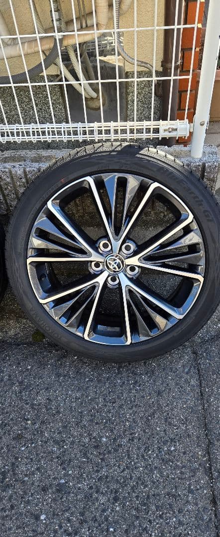 60プリウス純正19インチタイヤアルミホイールセット