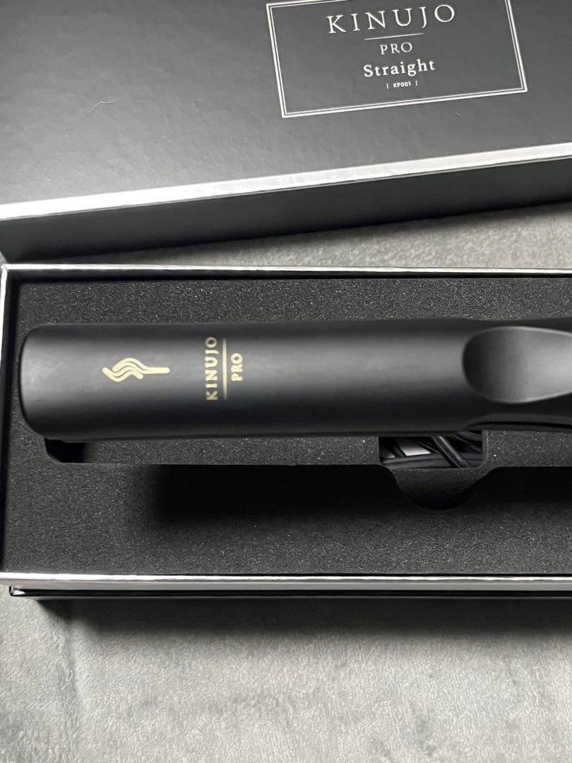 美品✨ 納品書有！絹女 KINUJO PRO ヘアアイロン 最新モデル