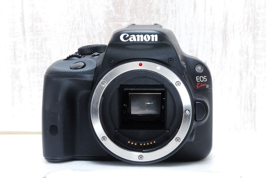 ❤️美品❤️ショット数少❤️STMレンズ付❤️取扱説明書付 Canon Kiss X7