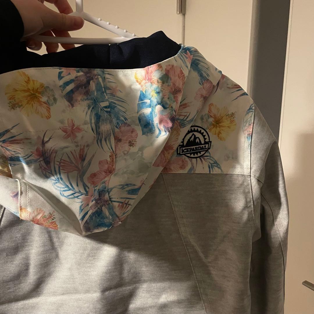 グレー フローラル柄 スキーウェア上下セット