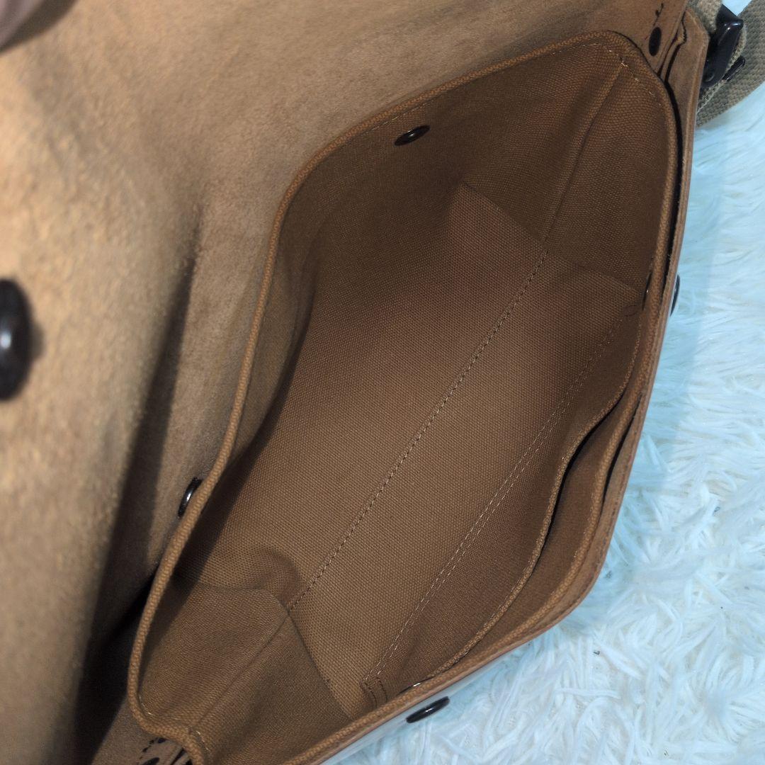 極美品　uni&co ユニアンドコー メッセンジャーバッグ　キャメル　XS