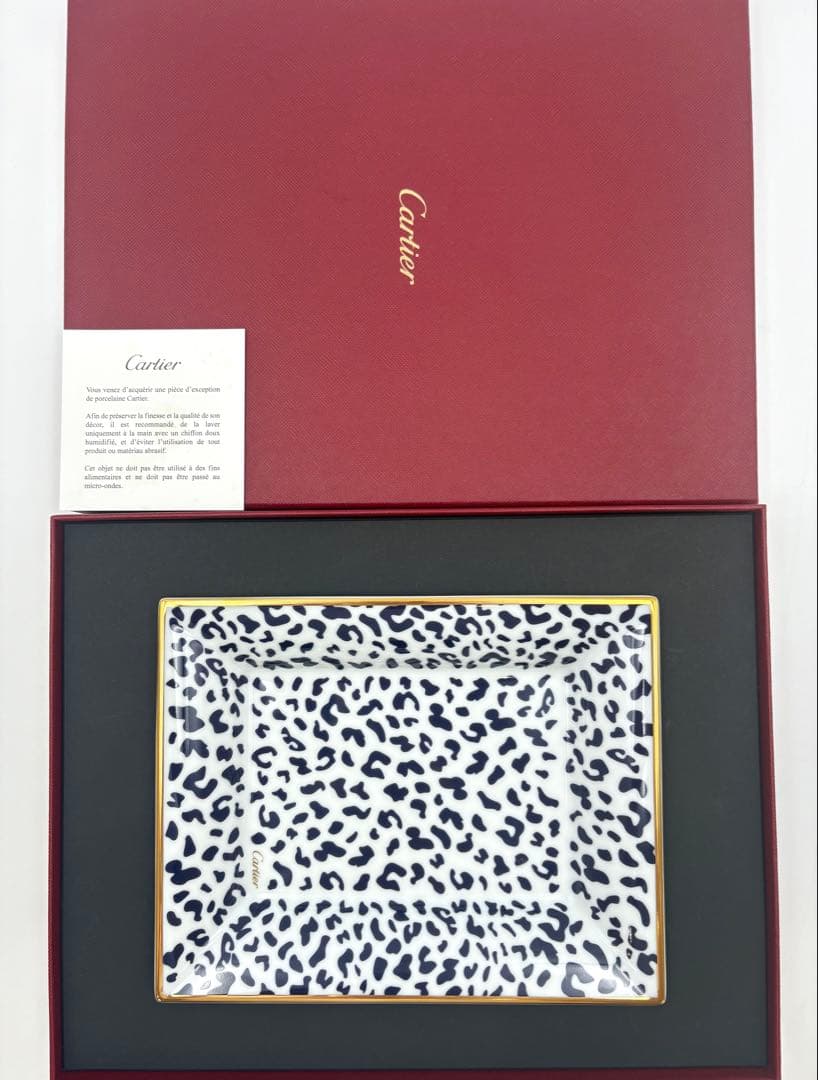 未使用保管品　【非売品】カルティエ　トリンケットトレー　小物入れ プレート箱付き