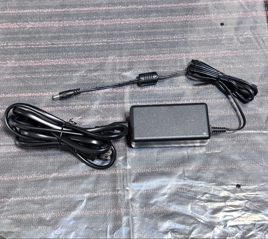 希少品ARCADE1UP スペースインベーダー 40周年記念モデルTAITO