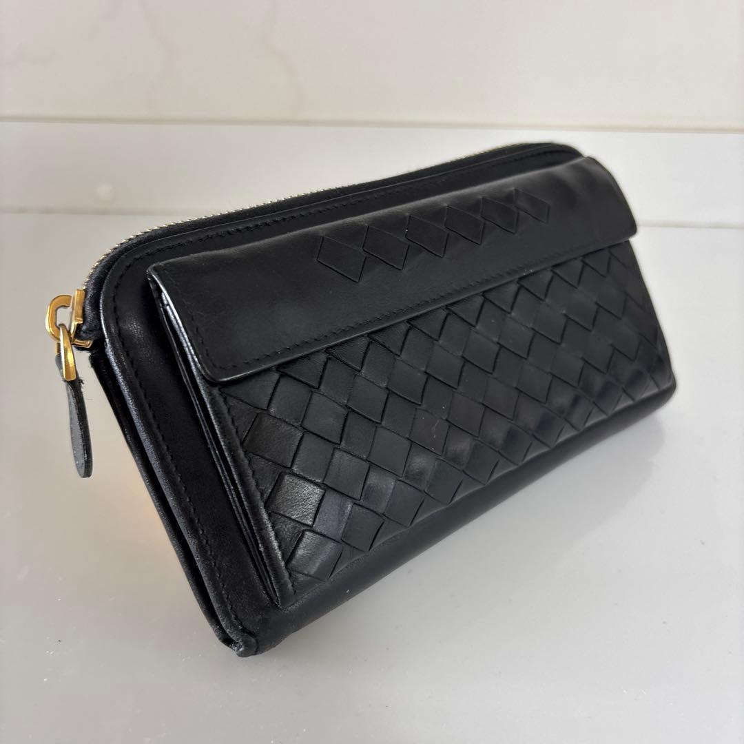 BOTTEGA VENETA ボッテガべネタ　ジッピー長財布　ブラック