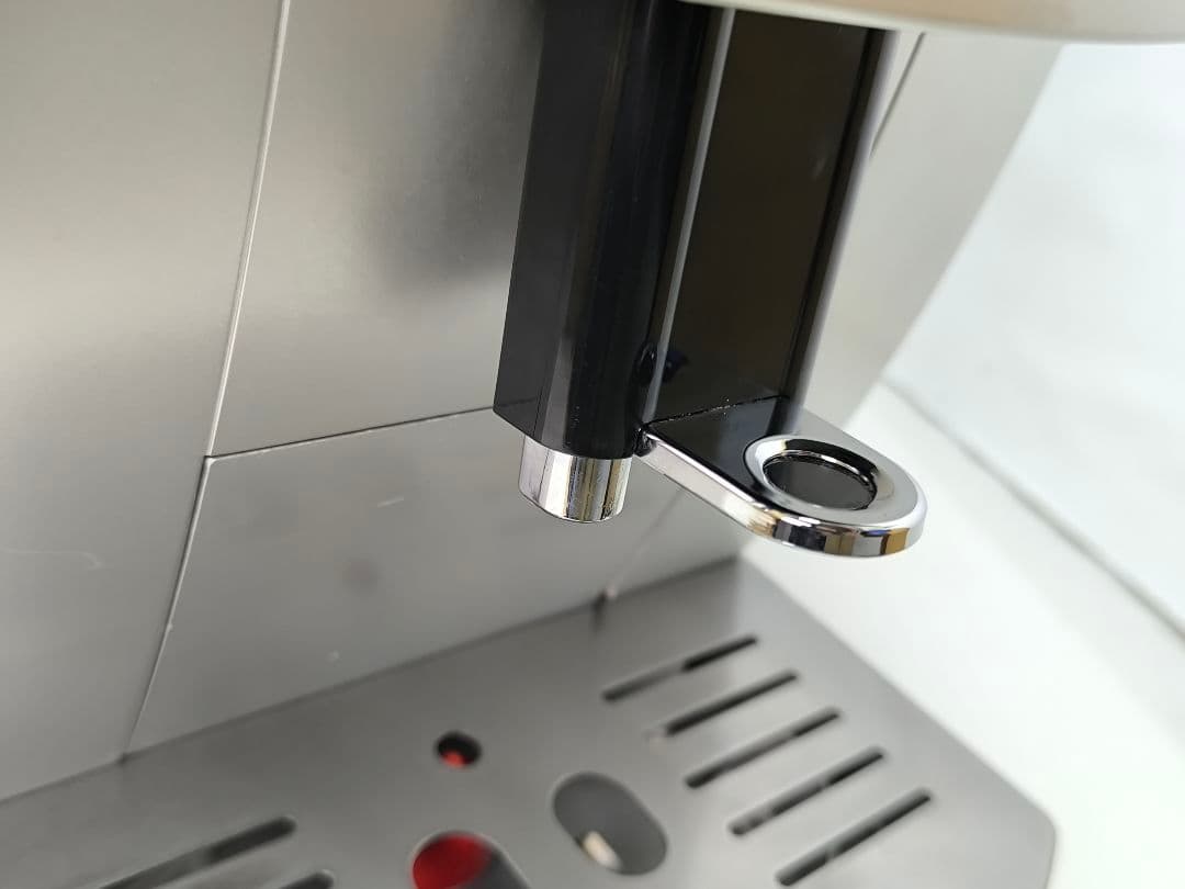 デロンギマグニフィカS コンパクト全自動コーヒーマシン　ECAM23420SB