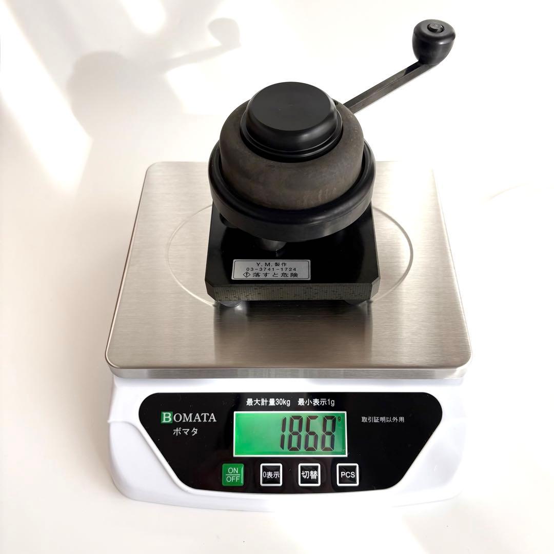 昭和レトロ 当時物 ⭐️ 茶臼 禅 焼入り鋼 小型 手動 石臼方式 黒