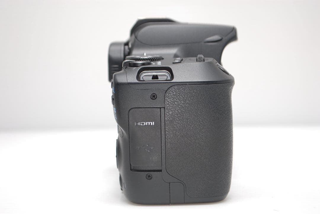 ⭐️圧倒的高性能⭐️Canon kiss X10 ダブルレンズセット 美品大人気