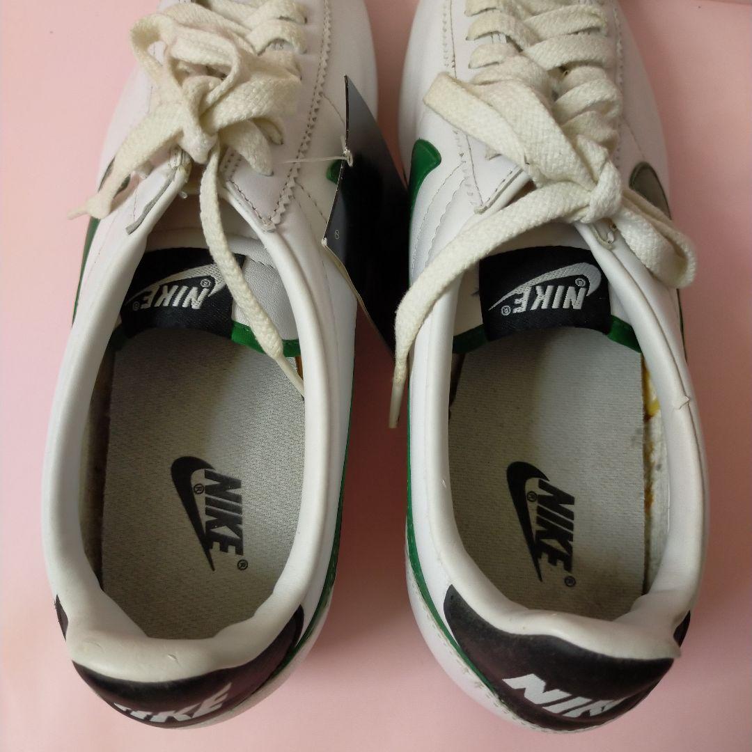 ナイキ　クラシック　コルテッツ　レザー09 スニーカー