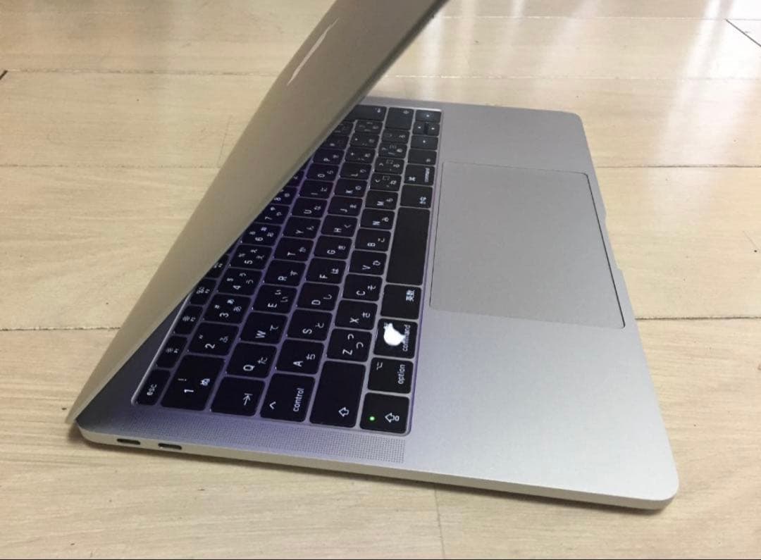 MacBook Pro 2017 13インチ SSD 256GB 8GB