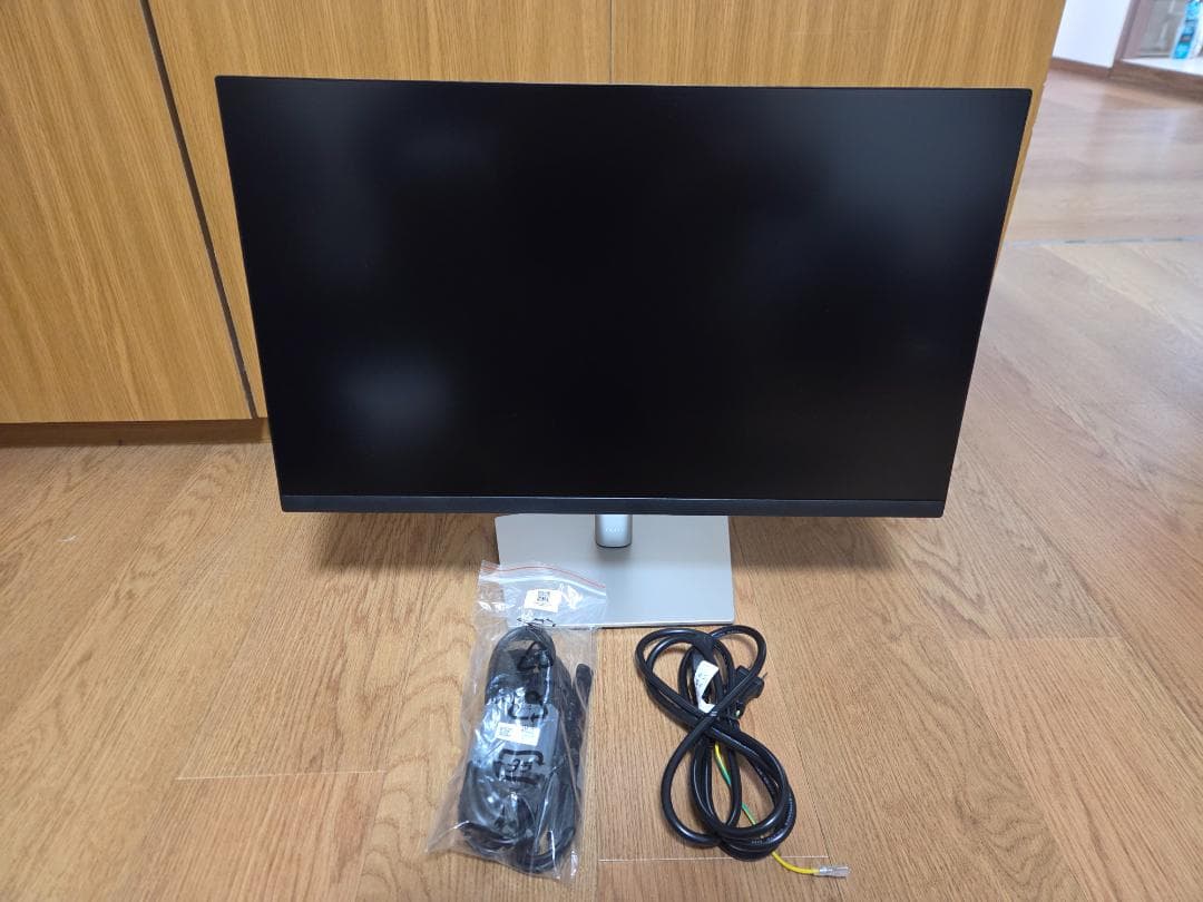 DELL モニター P2423DE 23.8インチ QHD USB-C 美品