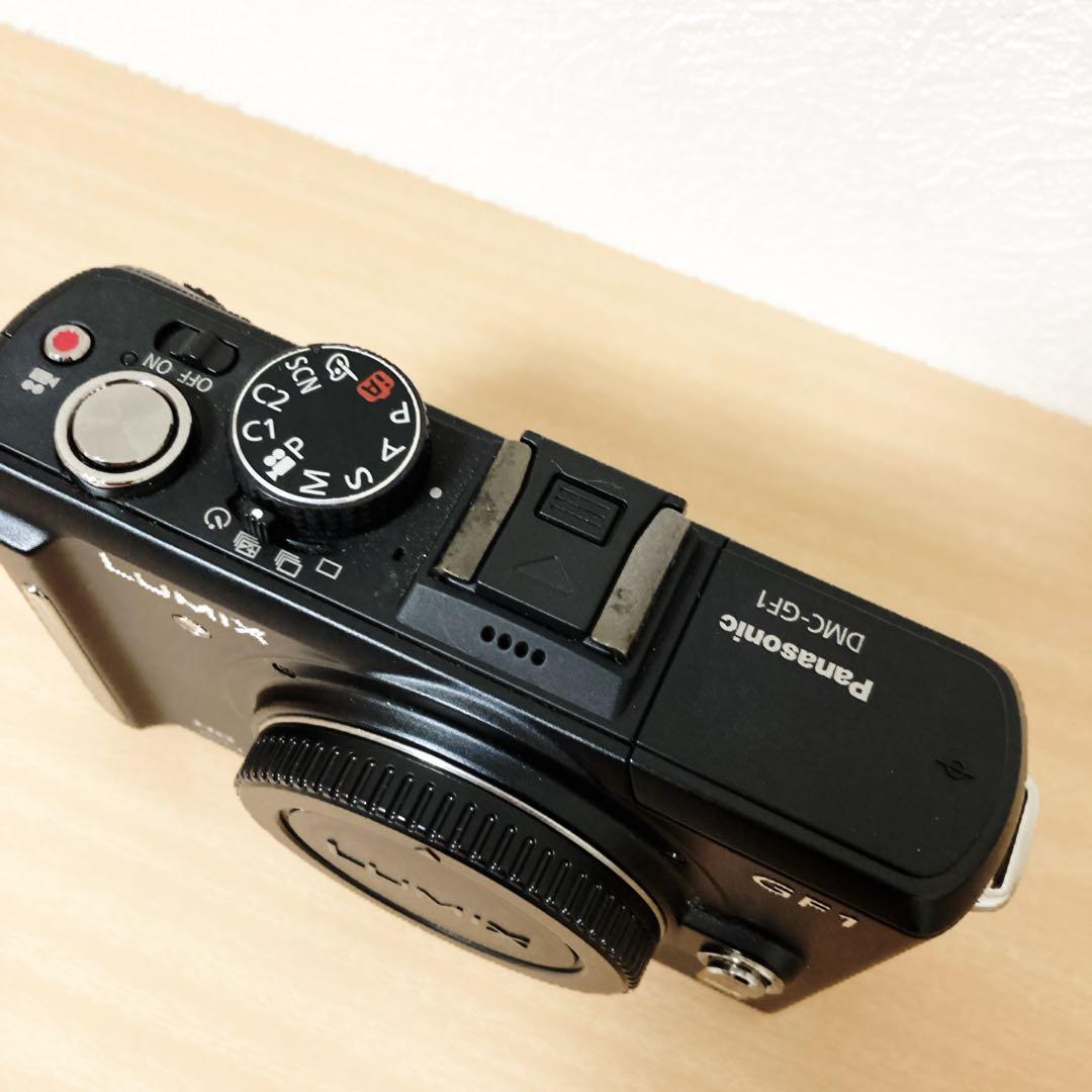 美品　Panasonic LUMIX DMC-GF1 ブラック　一眼レフ