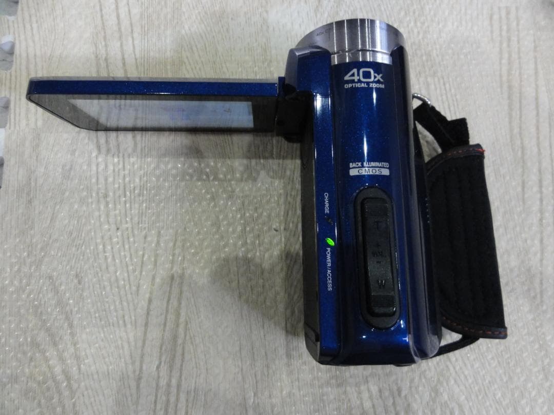 美品　JVC ビクター ビデオカメラ GZ-B800 ブルー