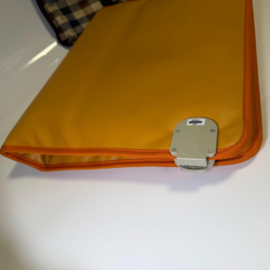 【極美品】ほぼ未使用✨一度のみ使用　海化石岩盤浴　ほぐしマット　カバン付き