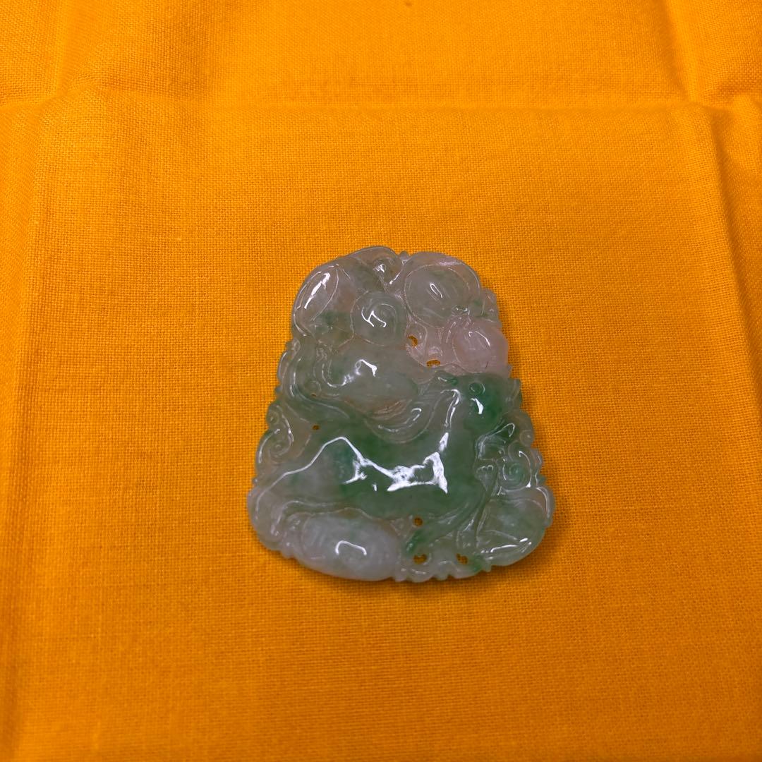 翡翠　馬　猿　緑