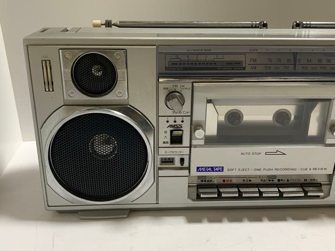 SANYO MR-V8 希少ラジカセ カセットレコーダー昭和レトロ