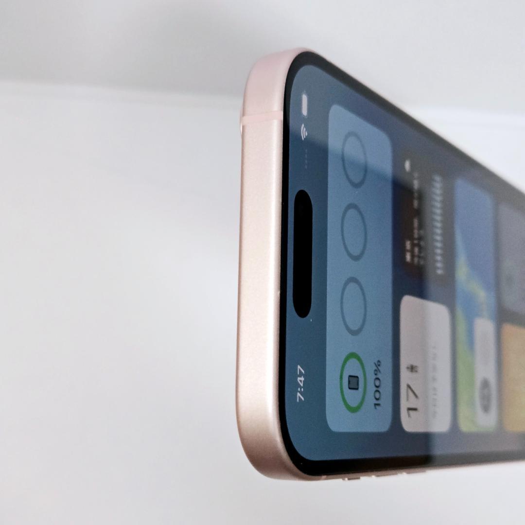 01 iPhone15 ピンク SIMフリー 極美品 未使用ケース付 BT91%