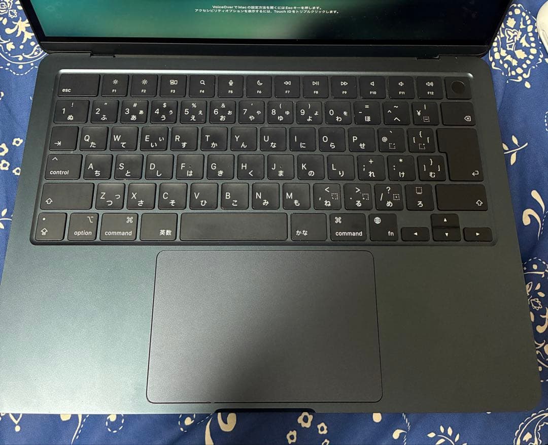 MacBookAir M2 13.6インチ2022充放電89回 バッテリー98%