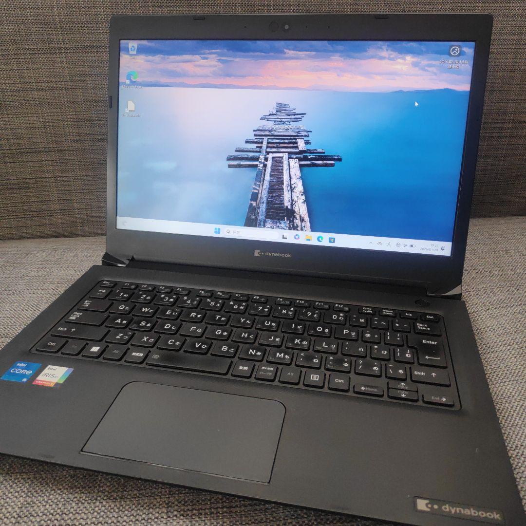 2022年製✨第11世代i5＆SSD/メモリ16GB✨ダイナブック パソコンPC