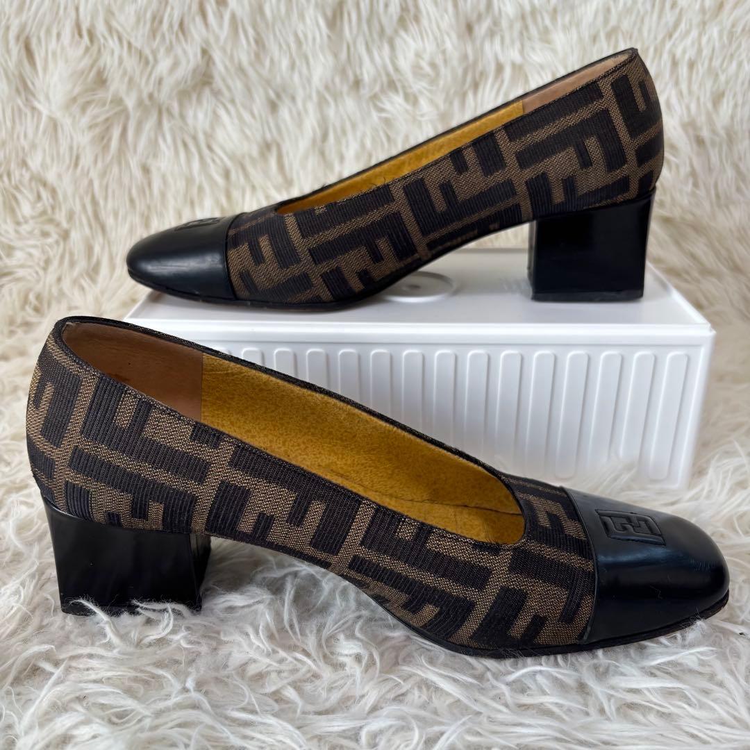 ✨フェンディ　ズッカ柄　チャンキーヒール パンプス　ローファー 23